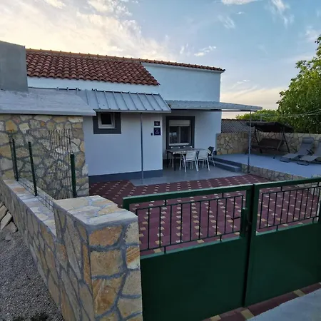 Vinko In Rural Area Of For 5 Persons Nyaraló *